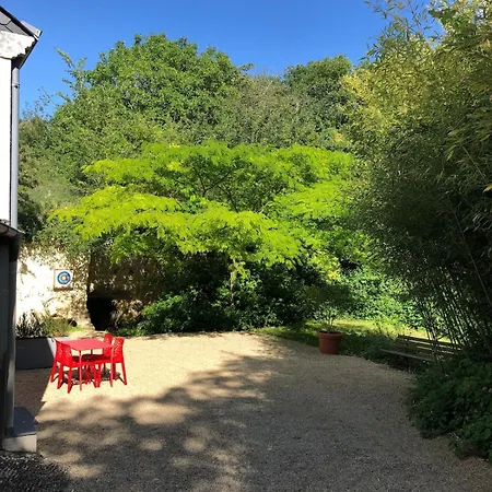 Small House In A Troglodyte Pit Сasa de vacaciones