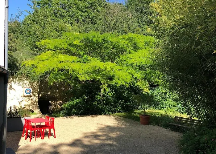 Small House In A Troglodyte Pit Nyaraló